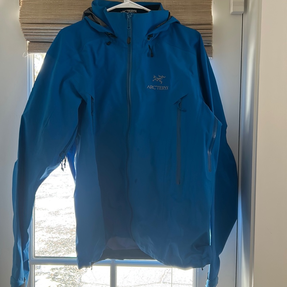 Men’s Arcteryx AR Gore-tex Pro Shell